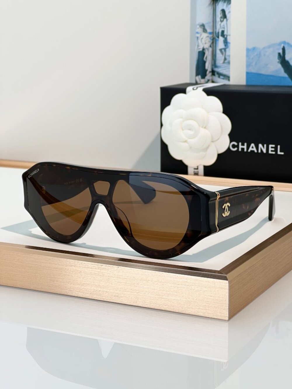 NWT CHANEL Tortoise Shell Shield Aviator Sunglasses Gold CC Logo - Picture 3 of 10